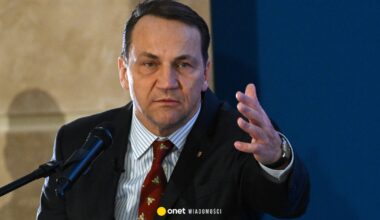 Sikorski odpowiada posłowi PiS i Republice. "Putinowi i wam to się nie podoba"