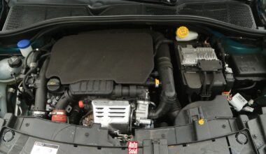 Najbardziej awaryjne samochody używane. Mechanik wybrał 15. Omijaj je szerokim łukiem