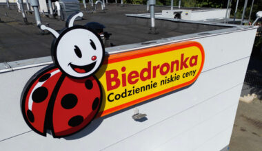 Pilny komunikat Biedronki. Dotyczy wszystkich z kartą Moja Biedronka :: RMF FM