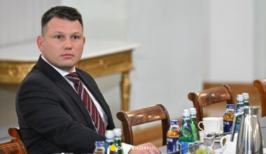 Media: policja chce uchylenia immunitetu Sławomira Mentzena - Onet Wiadomości