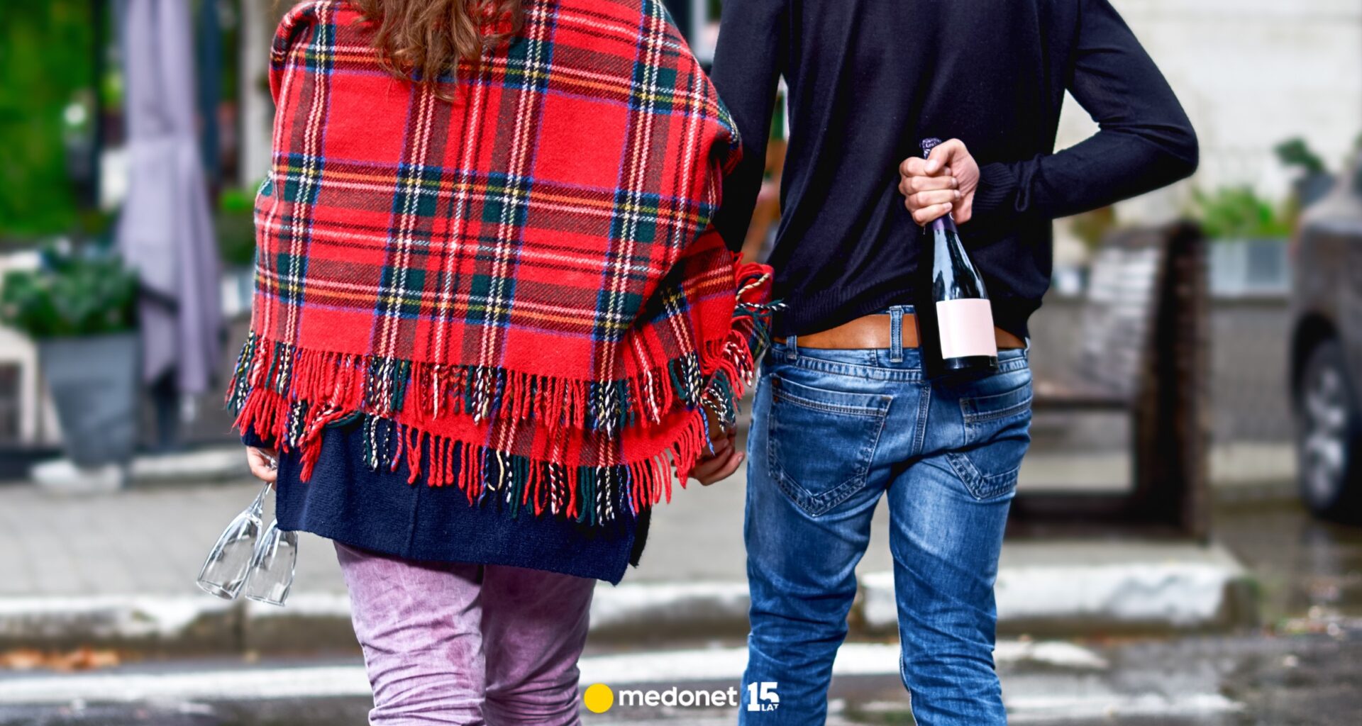 Alarmujący raport dotyczący spożycia alkoholu. Napędza rozwój raka szybciej niż sądzono