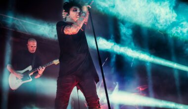 Gary Numan podczas koncertu w Birmingham, 15.11.2025