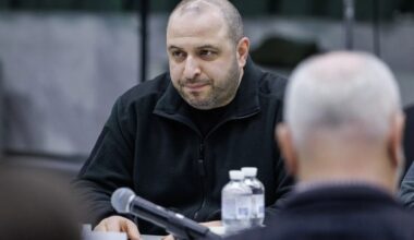 Ukraińska delegacja w drodze na rozmowy pokojowe w USA