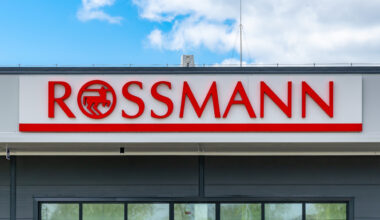 W Rossmannie zaczęło się szaleństwo. „1+1 gratis” to dopiero początek :: RMF FM