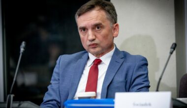 Lekarz wydał opinię bez zbadania Zbigniewa Ziobry? Będzie kontrola - Onet