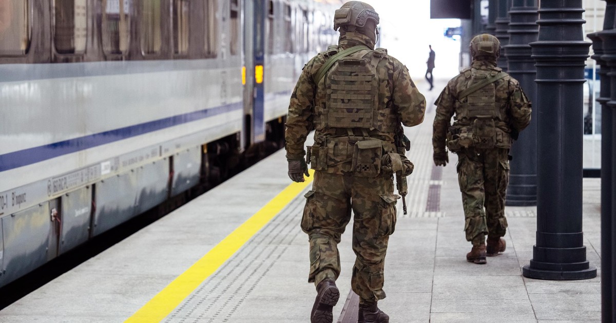 Zgłoszenie maszynisty z Koszalina. Coś niepokojącego leżało na torach