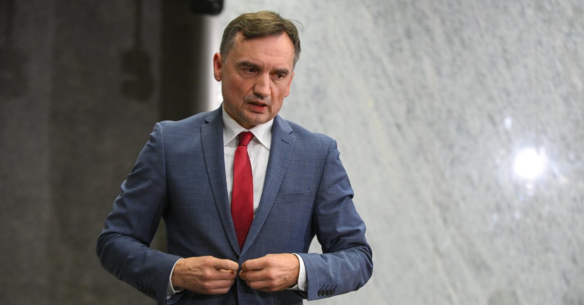 Jarosław Kaczyński wysłał sygnał Zbigniewowi Ziobrze? "Tajemnica poliszynela"