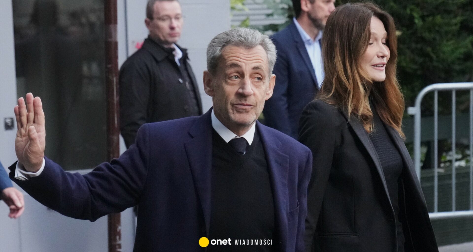 Nicolas Sarkozy opuścił więzienie