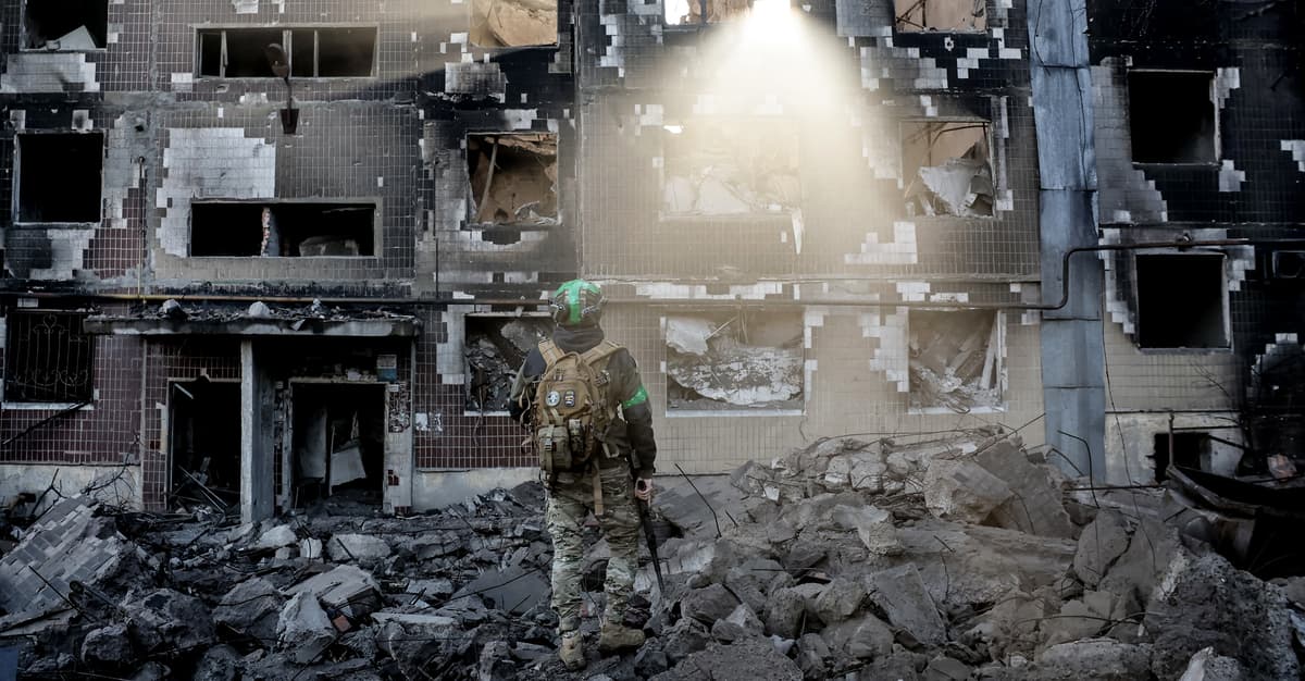 Pogarsza się sytuacja na Zaporożu. Pokrowsk wciąż się broni [PŁK LEWANDOWSKI O WOJNIE]