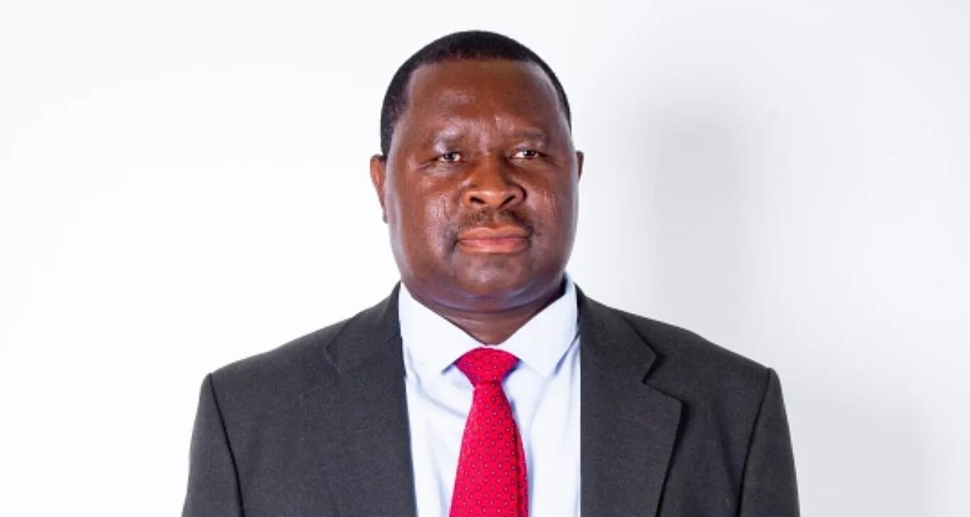 Adolf Hitler po raz piąty wygrał wybory. Ogłosił, że chce zmienić imię