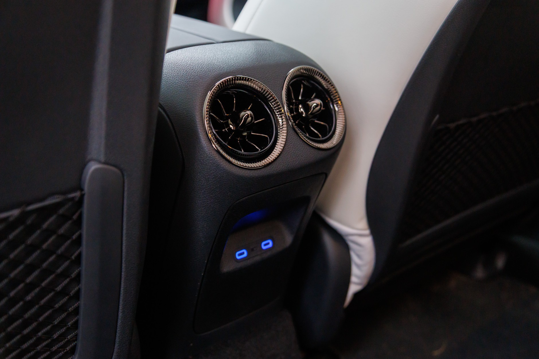 2025 Mercedes CLA 250+