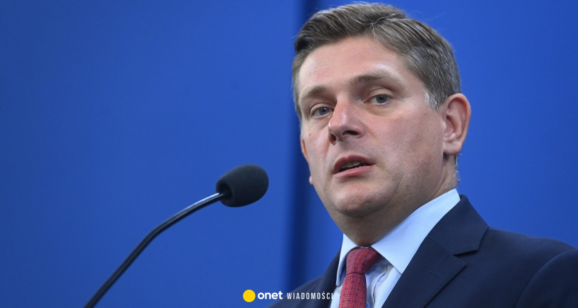 Niecodzienne zachowanie posła w Sejmie. Miał pokazać wulgarny gest