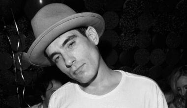 Ethan Browne w 2002 r.