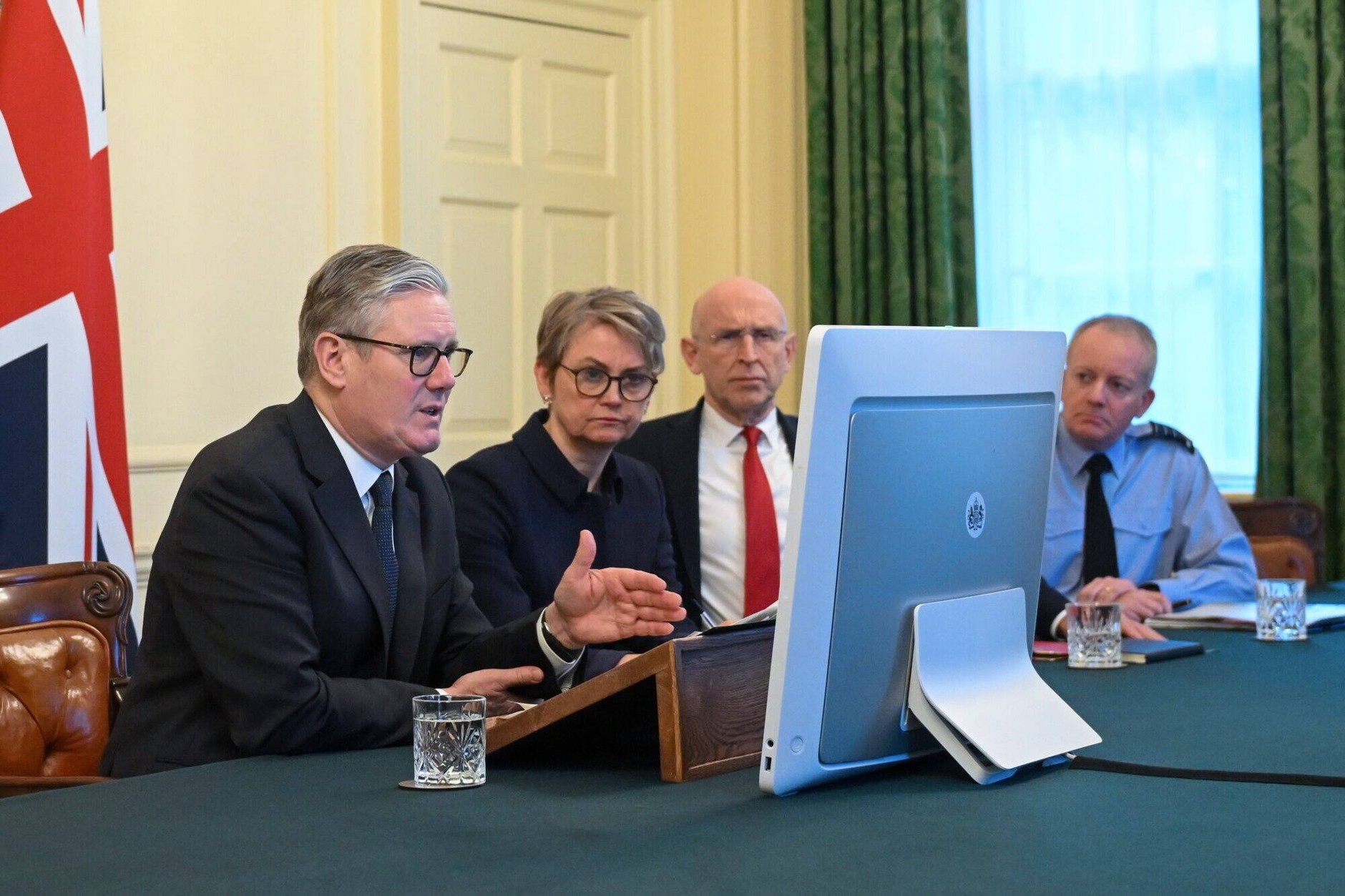 Premier Wielkiej Brytanii Keir Starmer bierze udział w wirtualnym spotkaniu koalicji chętnych, Londyn, 25 listopada 2025 r.