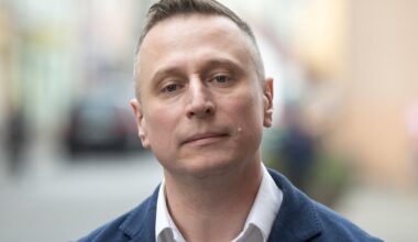 "Mafia przejęła ministerstwo". Europoseł Koalicji Obywatelskiej o sprawie Zbigniewa Ziobry