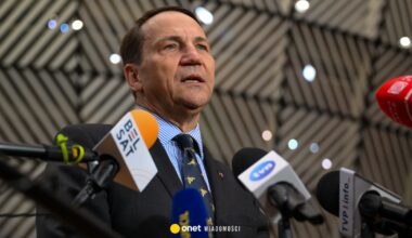 Radosław Sikorski o decyzjach resortu po aktach dywersji. Wymienił trzy kroki