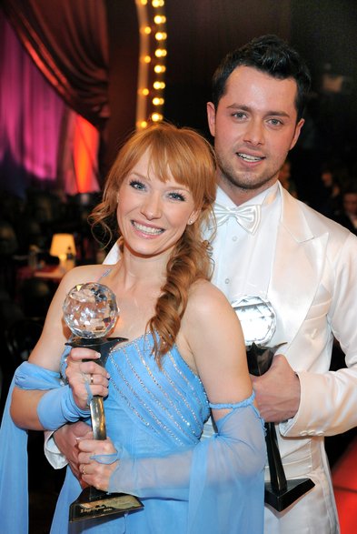 Cezary Olszewski wspólnie z Magdaleną Walach wygrali siódmą edycję "Tańca z gwiazdami" (2008 r.)