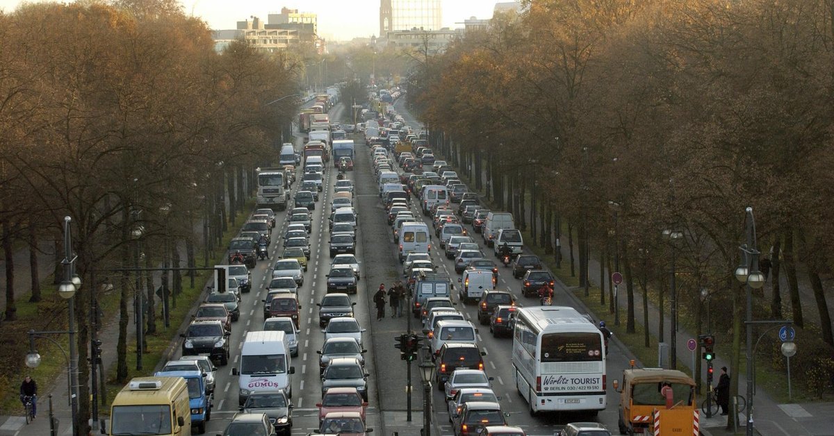 Niemcy jeżdżą coraz starszymi samochodami. Z roku na rok więcej aut nie przechodzi przeglądu