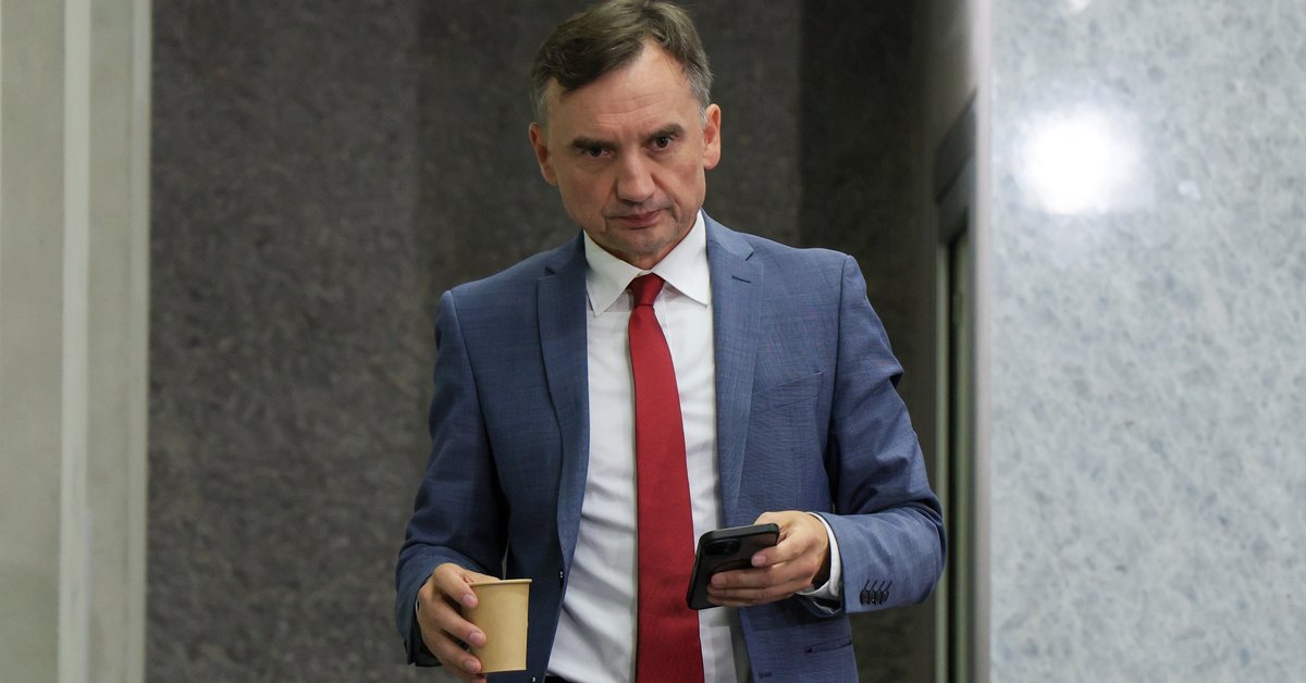 Propozycja Zbigniewa Ziobry dla prokuratury. Adwokat polityka zabrał głos