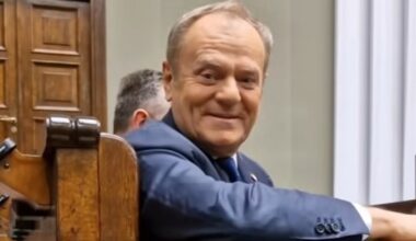 Tusk się nie zawahał. Rzucił te słowa w stronę posła PiS. Nagranie hitem