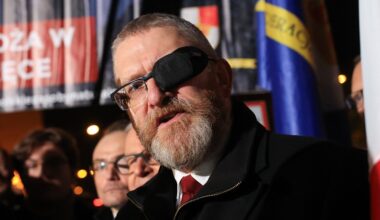 Ekspert: odpływ elektoratu PiS będzie trwał. Ci najbardziej ideowi poprą Grzegorza Brauna