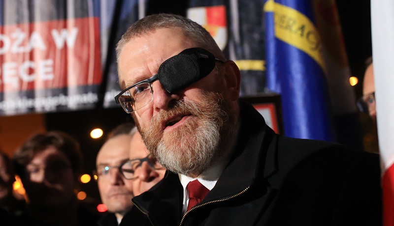 Ekspert: odpływ elektoratu PiS będzie trwał. Ci najbardziej ideowi poprą Grzegorza Brauna