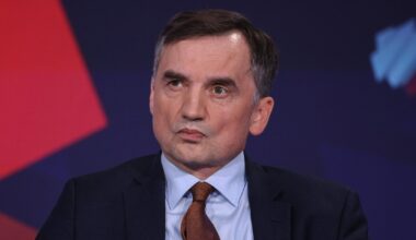 Zbigniew Ziobro może zostać aresztowany już na sali sądowej. Policjanci w gotowości - onet.pl