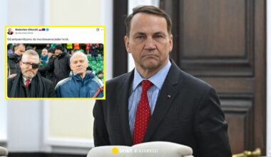 Radosław Sikorski zamieścił ostry wpis. Pokazał zdjęcie z meczu Legii Warszawa - Onet Wiadomości