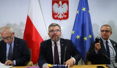 Wrzawa na komisji sejmowej. "Posłanki PiS złamały regulaminowy obowiązek"