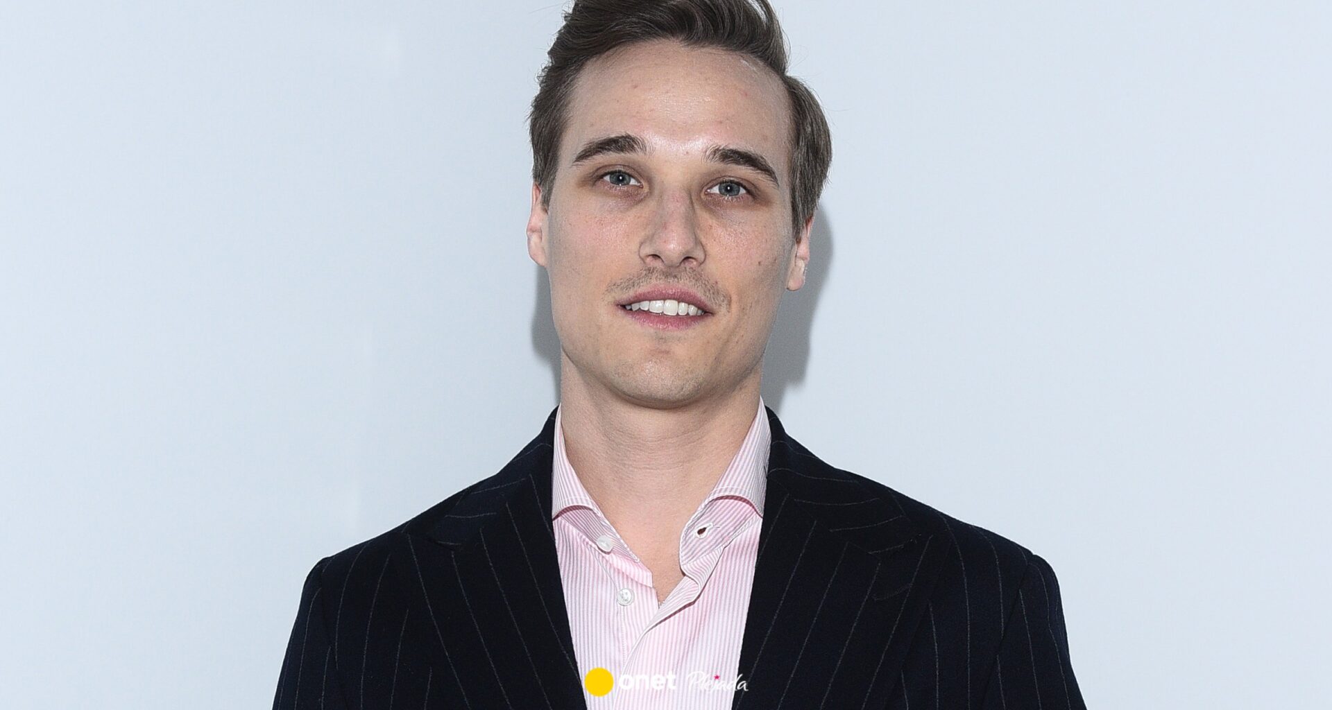 Maurycy Popiel przyłapany z nową partnerką. Kim jest Magdalena Dwurzyńska?