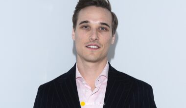 Maurycy Popiel przyłapany z nową partnerką. Kim jest Magdalena Dwurzyńska?