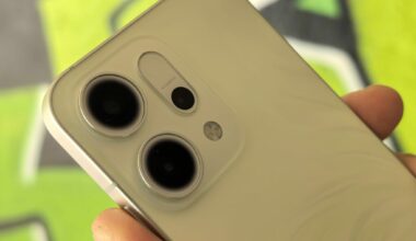 Wyciekł OPPO Reno 15 (Pro). Premiera 17 listopada 2025 roku