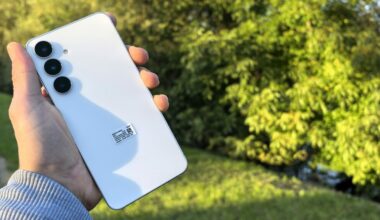 Samsung Galaxy S25 FE taniej o 38% w T-Mobile na Święta