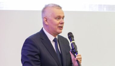 Spór o nominacje. Tomasz Siemoniak uderza w gabinet prezydenta. "Żałosny spektakl"