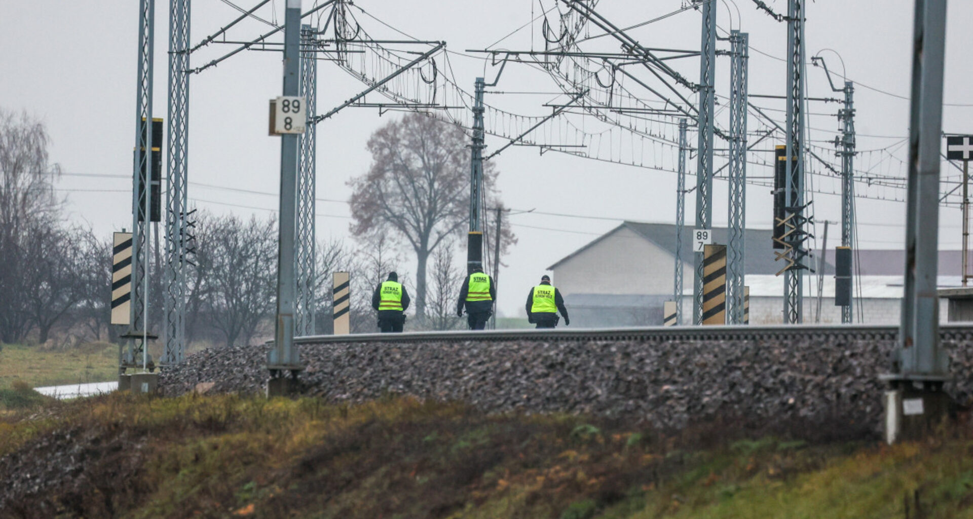 Incydent na strategicznej trasie kolejowej na Podlasiu. Policja bada sprawę
