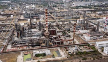 Ukraina uderzyła w saratowską rafinerię. To kluczowy obiekt na mapie Rosji - Onet