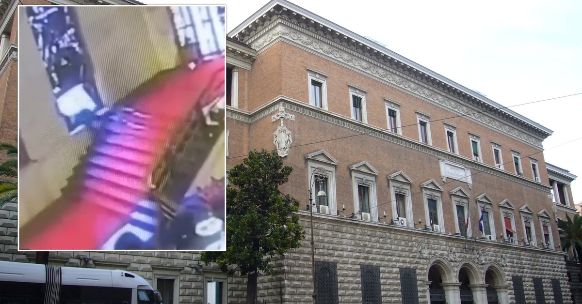 Polityk z Sardynii zniszczył zabytkowy witraż. Wpadł w niego przez przypadek