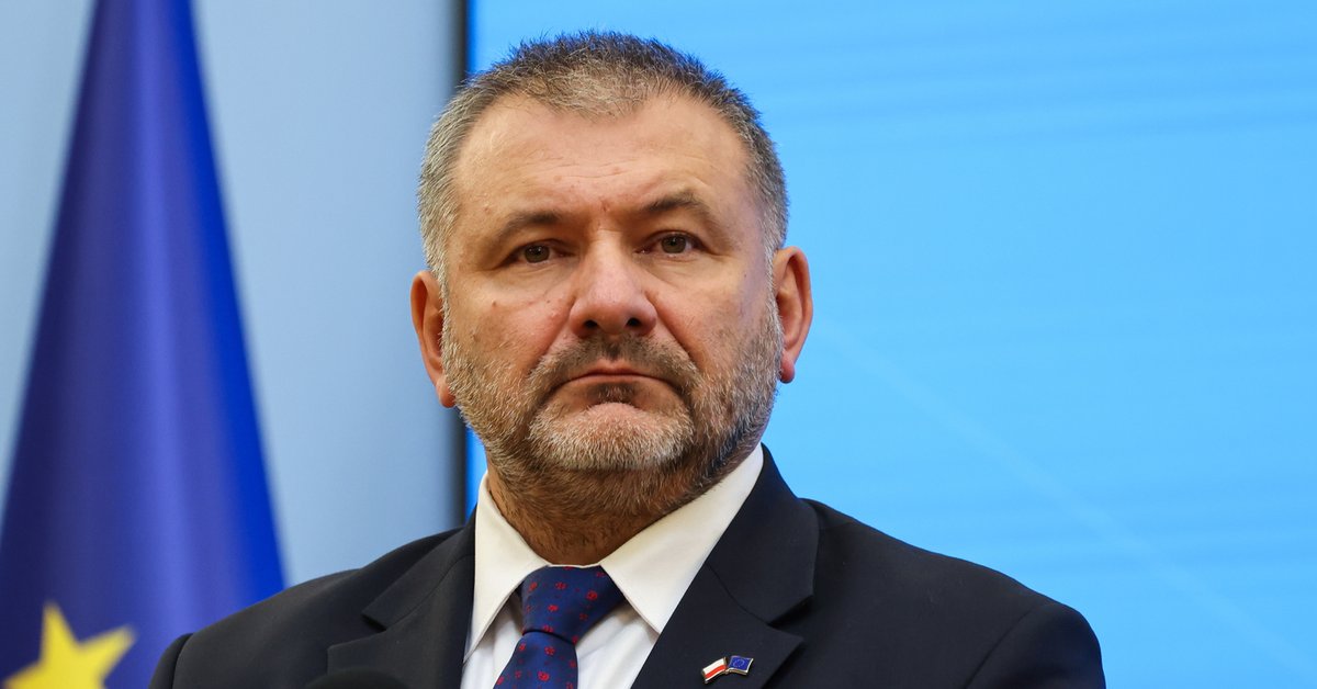 Rozliczenia rządów PiS. Polacy ocenili ministra Żurka [SONDAŻ]