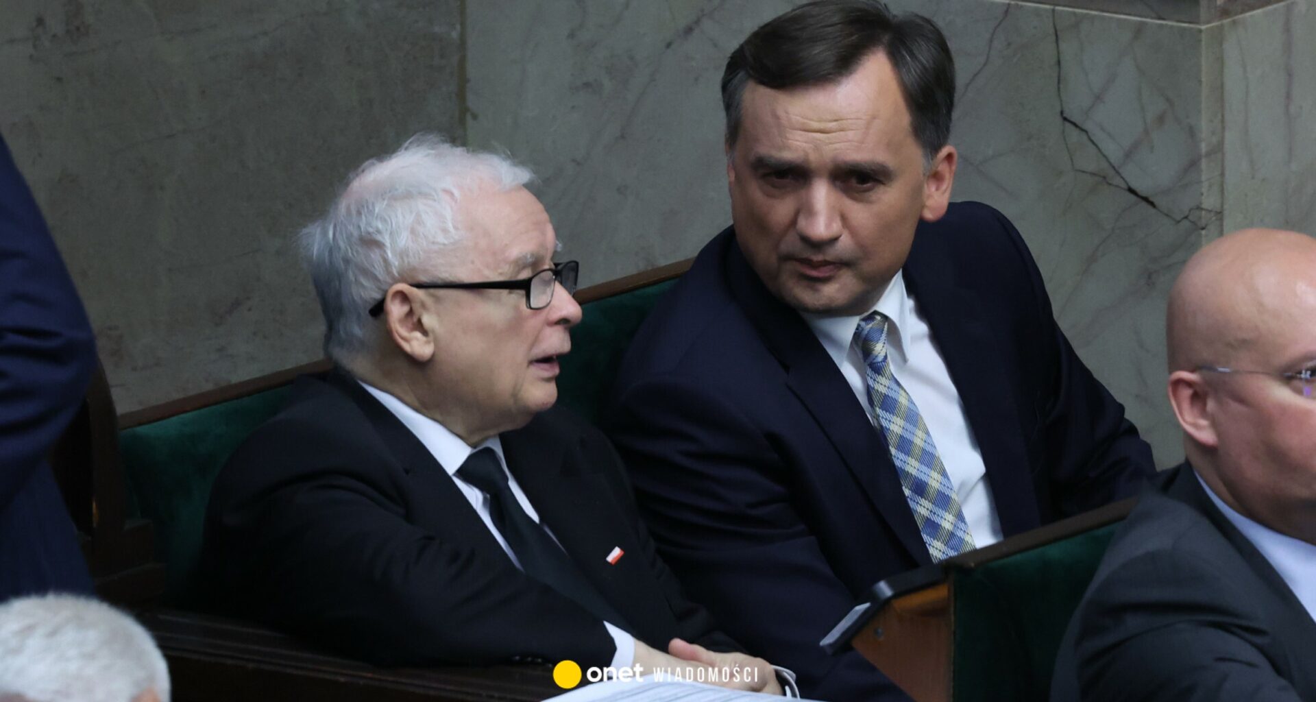 PiS traci na sprawie Zbigniewa Ziobry, ale kryzys trwa dłużej. "Partia jest w defensywie"