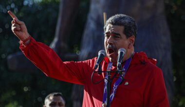 Kontrowersyjny "Marsz Polaków" przeszedł przez Wrocław. Pojawiły się kontrowersyjne hasła