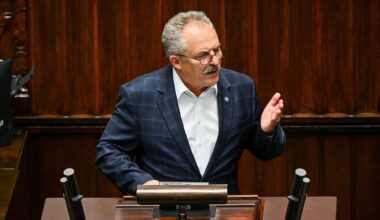 Przekaz z Kremla: podatki to wina Zachodu. Zakaz wspominania o Putinie