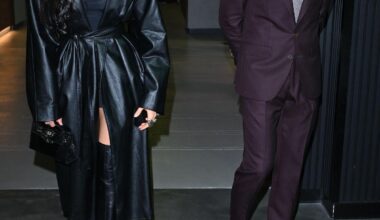 Grzegorz Krychowiak z wydekoltowaną Celią Januat u boku melduje się na premierze serialu o sobie (ZDJĘCIA)