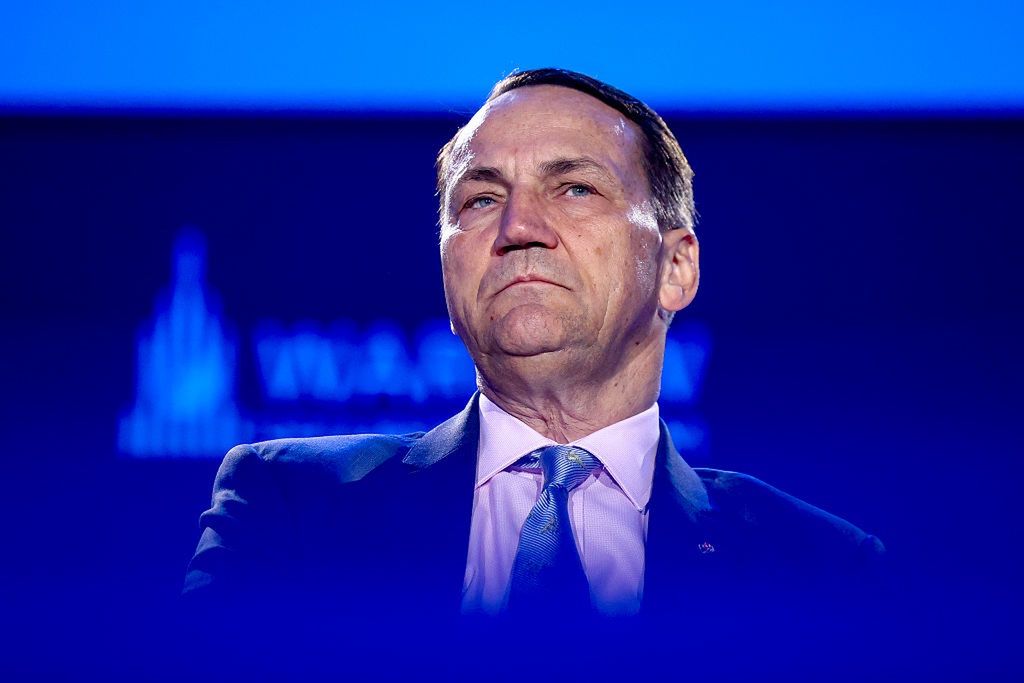 Koszty rzędu kilkunastu miliardów funtów. Są sankcje za cyberataki