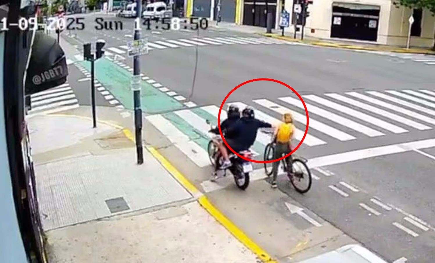 Sekretne gesty na pokładzie. Tak personel porozumiewa się w locie