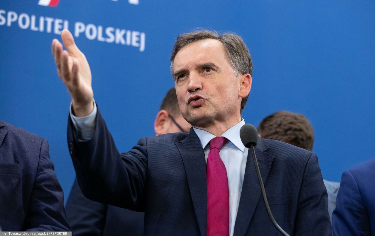 Ziobro zostaje w Budapeszcie. "Szykuję się na ciężką bitwę"