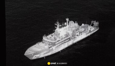 Rosyjski okręt szpiegowski w pobliżu Wielkiej Brytanii. Były szef MI6 komentuje