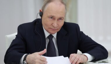 Utrudnienia pociągów pod Warszawą. Część pociągów opóźniona