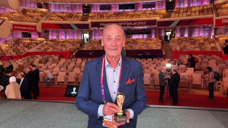 Szpakowski z nagrodą od FIFA za swój dwunasty mundial w karierze w roli komentatora