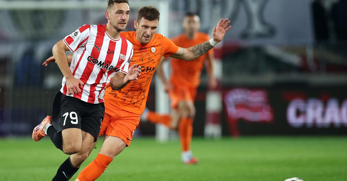 Nowy rekord! Aż się wierzyć nie chce, ile ta siatkarka ma wzrostu