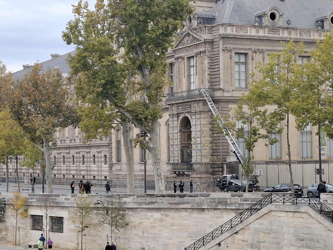 Szokujące zeznania włamywaczy. Nie wiedzieli, że to Luwr?